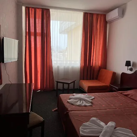 Hotell Dahlia Garden 3*