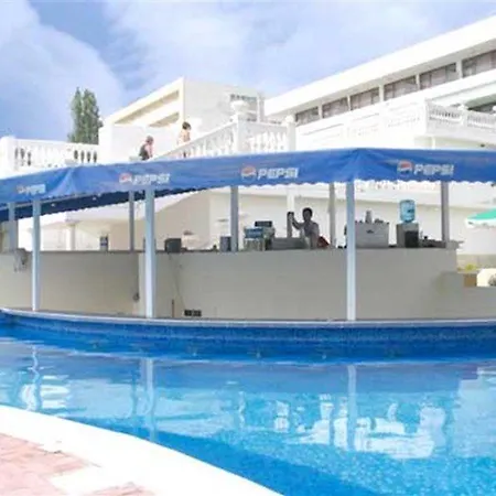 Otel Dahlia Garden