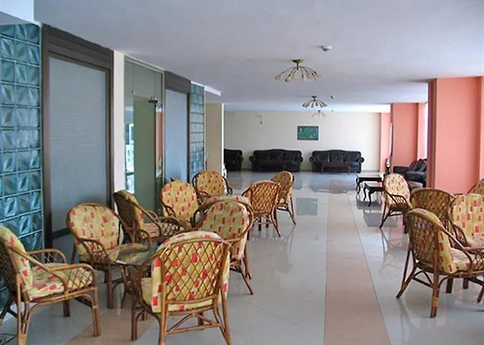 Hotel Dahlia Garden 3*