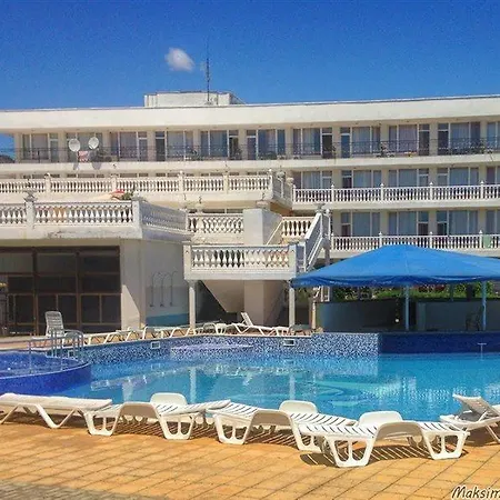 Hotel Dahlia Garden 3*